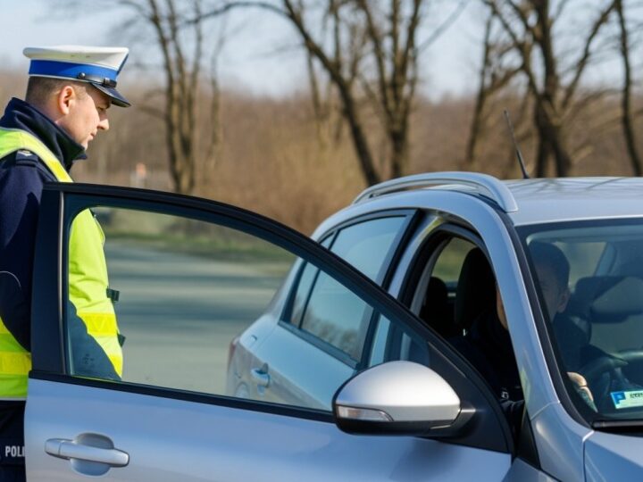 Kierowcy zamiast mandatu zdobyli umiejętności ratujące życie podczas „Road Safety Days” w Wodzisławiu