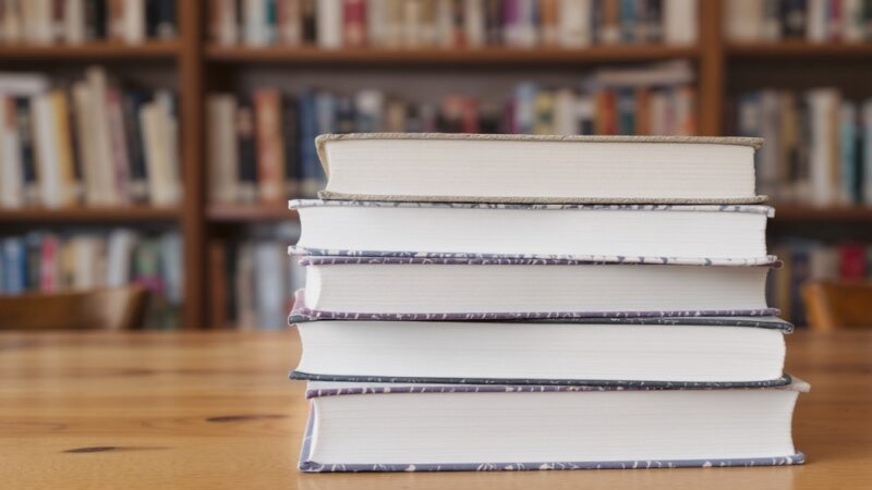 Plastyczne wyzwanie dla dzieci: stwórz dzieło i zdobądź planszówkę!