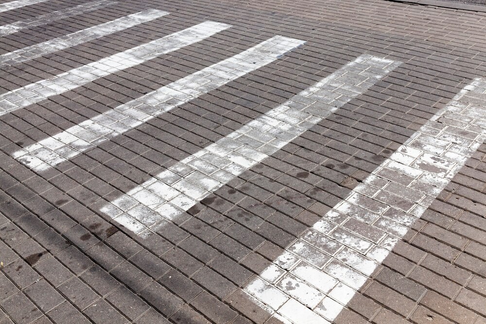 Noś odblaski – Twoje życie w Twoich rękach! Akcje edukacyjne miasta i policji w ramach kampanii „Morderca nie zawsze ma broń”