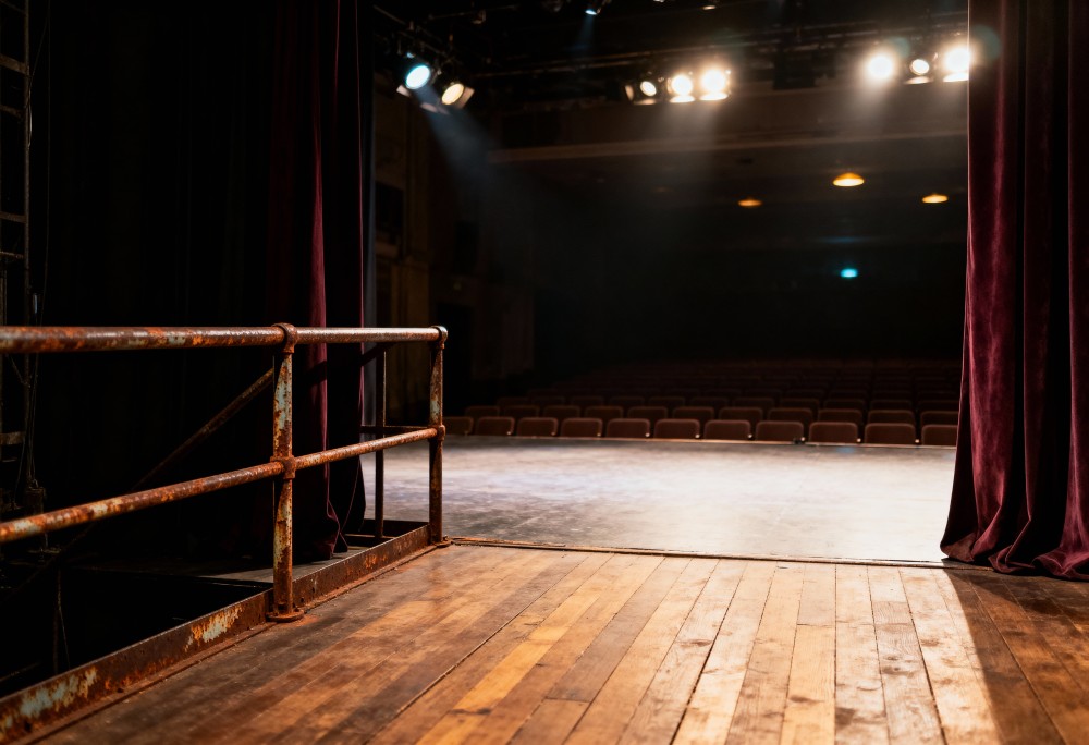 Teatr osób z niepełnosprawnościami w Wodzisławiu: niezapomniane emocje i triumfy na scenie