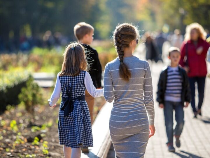 Pani Karina i jej 11 dzieci: życie w rodzinie zastępczej pełne wyzwań