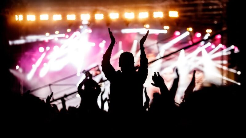 Świąteczny koncert na Placu Gladbeck – zamknięcie ulic i muzyczne atrakcje!