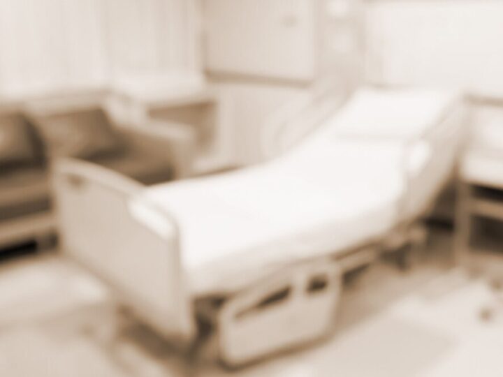 Nowe karetki i nowoczesny sprzęt medyczny dla szpitala w Wodzisławiu Śląskim dzięki wsparciu powiatu