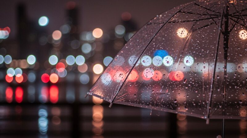 Marznące opady i gołoledź: alert dla południowej Polski