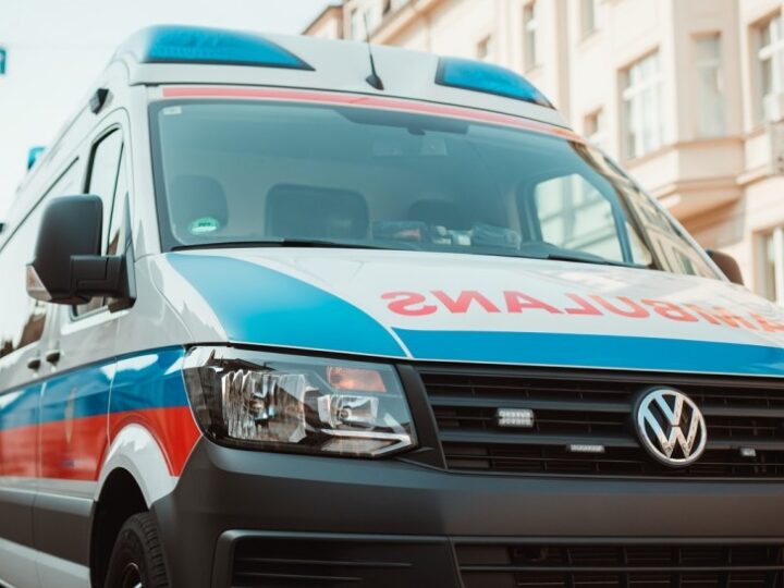 Mroźny weekend: Twoja reakcja może uratować życie!