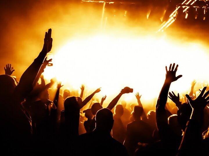 Igor Walaszek wraca z albumem 12 i hitami, które zachwycają fanów