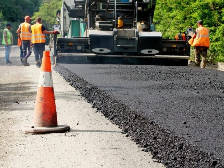 Remont ulicy bocznej Strażackiej w Kokoszycach w toku