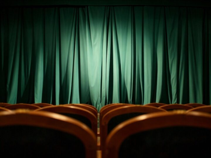 Emocje na scenie: „Niespodziewany powrót” już 19 października!