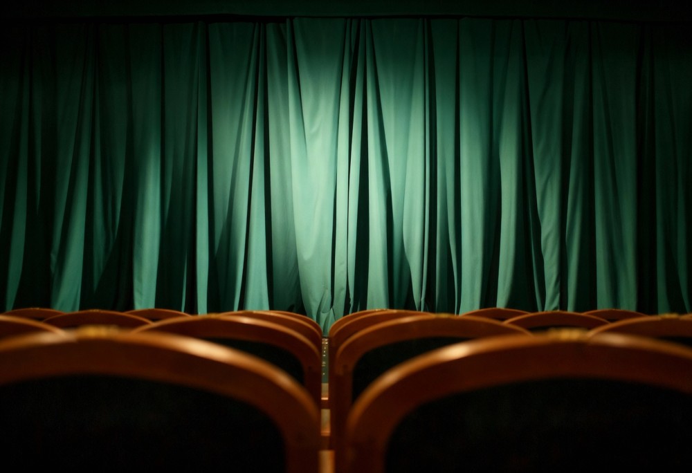 Emocje na scenie: „Niespodziewany powrót” już 19 października!