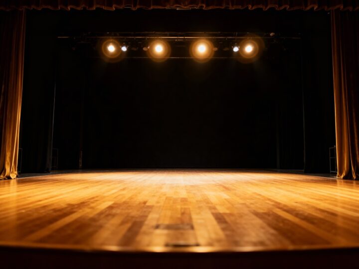 Teatr Szydełko na Kreatywnej Scenie Dzieci – emocje i humor w powietrzu!