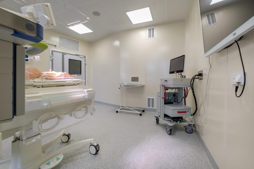 Nowy defibrylator AED w WCK – bezpieczeństwo na pierwszym miejscu!
