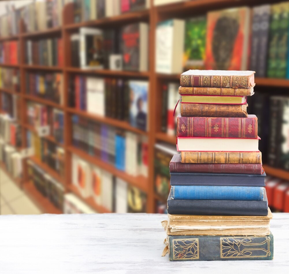 Biblioteka z grami i puzzlami: odkryj nowe możliwości zabawy!